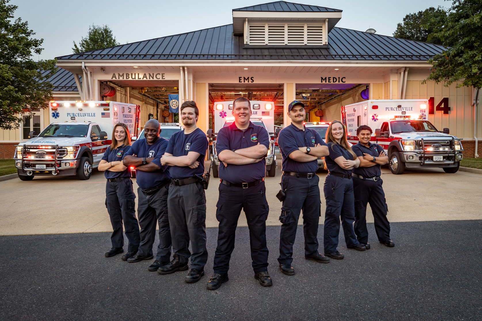 Purcellville Volunteer Rescue Squad building and cars